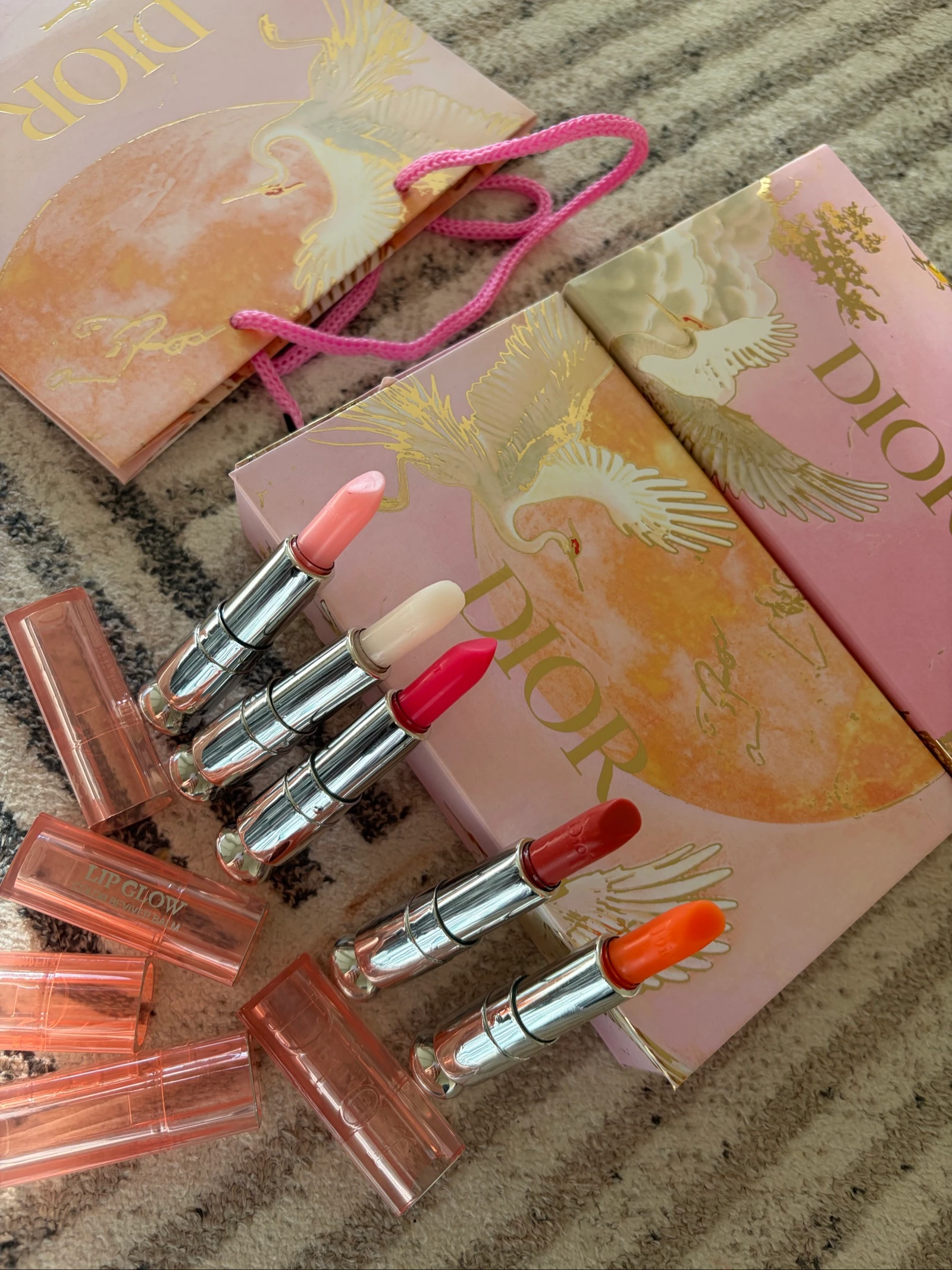 Coffret rouge à lèvre neuf jamais utilisé 